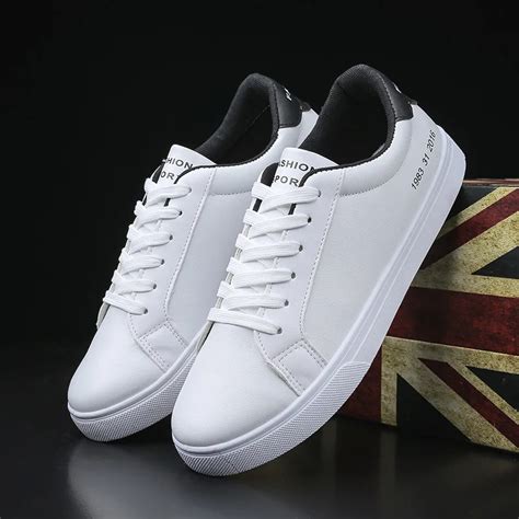 men's casual sneakers white.